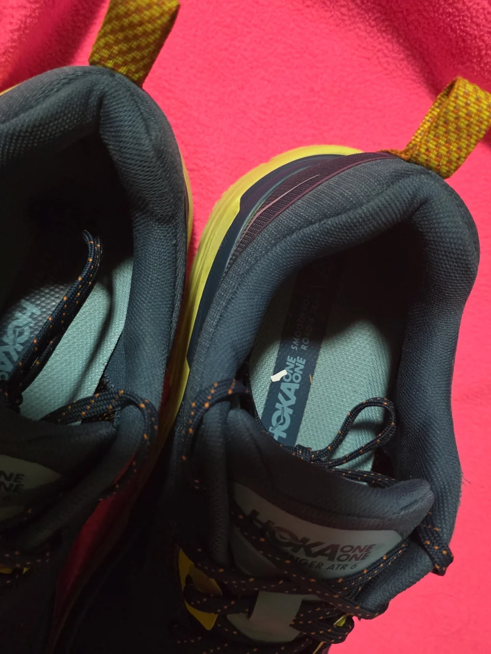 Hoka mens challenger